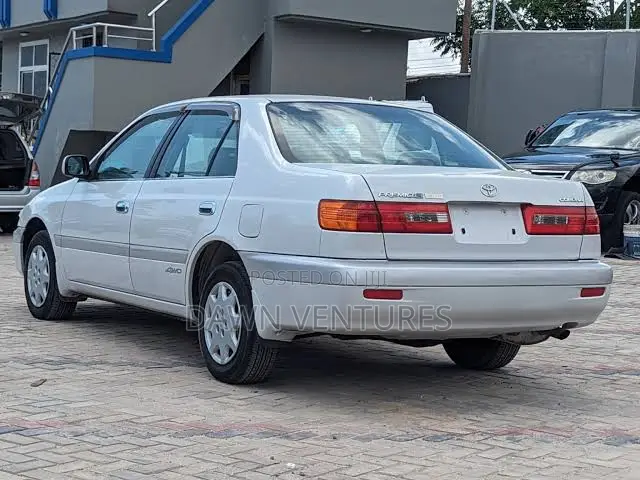 Toyota Corona Premio 1996 Silver