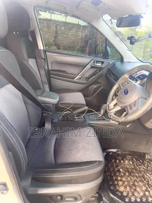 Subaru Forester 2.0XT Premium 4dr SUV AWD (2.0L 4cyl Turbo CVT) 2015