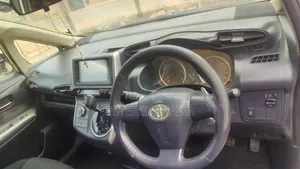 Toyota Wish 2010 White