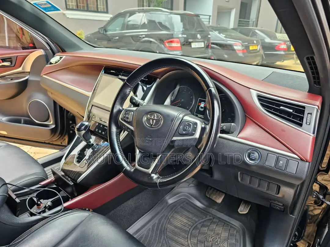 Toyota Harrier 2016 Black
