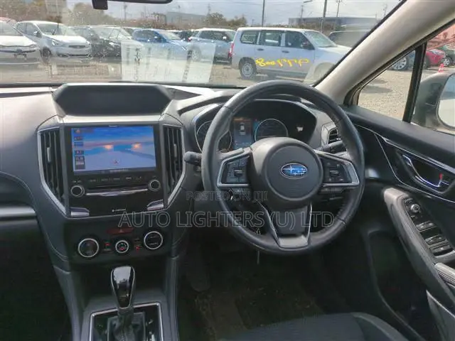Subaru Impreza 2.0i AWD Hatchback 2017 White
