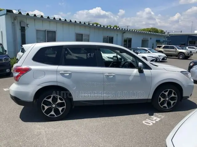 Subaru Forester 2013 White