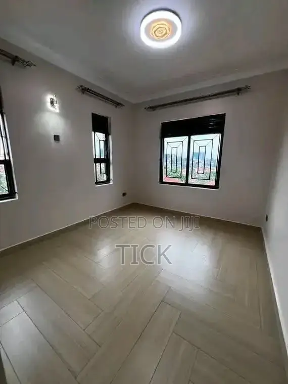 2bdrm Apartment in Nsambya, Central Division for rent