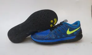 Nike Free 5.0 RnSize 47 AvailableHalla