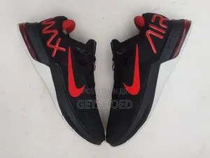 Nike Air Max Alpha Trainer 4
Size 47. 5eur/12uk/13us Available
Halla
