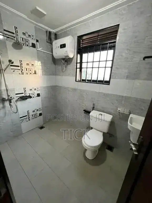 1bdrm Apartment in Salama Road, Central Division for rent