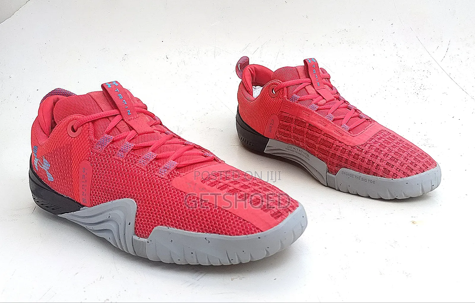 Under Armour Tribase Reign 6 Size 44.5eur/9.5uk/10.5us Available
Halla