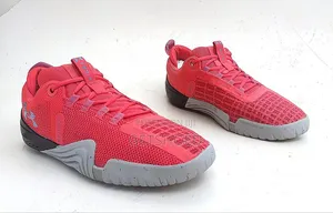 Under Armour Tribase Reign 6 Size 44.5eur/9.5uk/10.5us Available
Halla