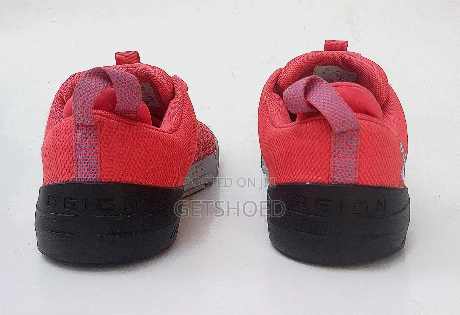Under Armour Tribase Reign 6 Size 44.5eur/9.5uk/10.5us Available
Halla
