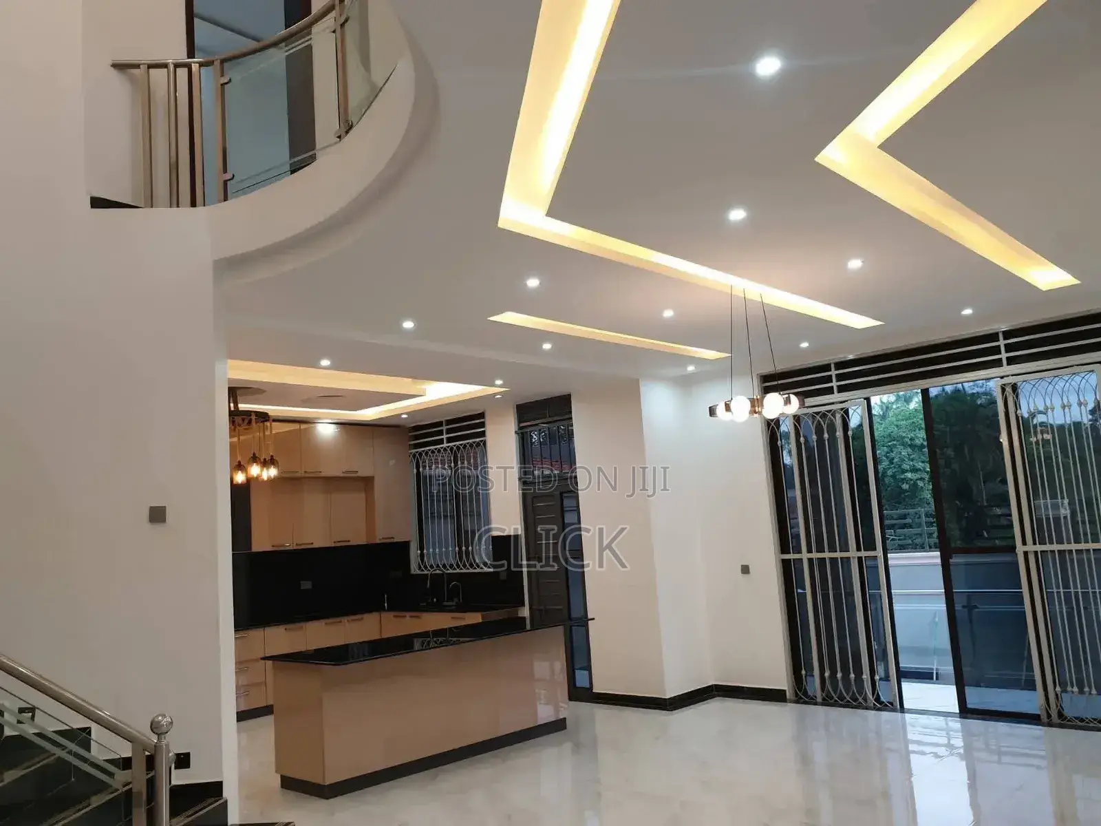 6bdrm Duplex in Munyonyo, Central Division for rent