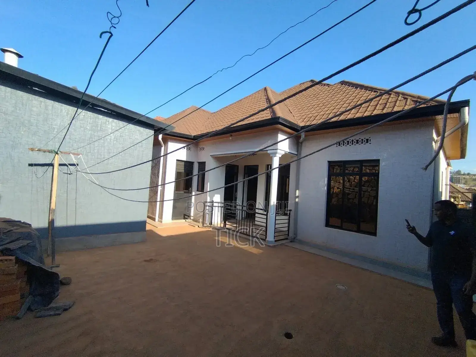3bdrm House in Kira, Central Division for rent