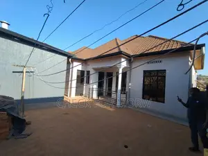 3bdrm House in Kira, Central Division for rent