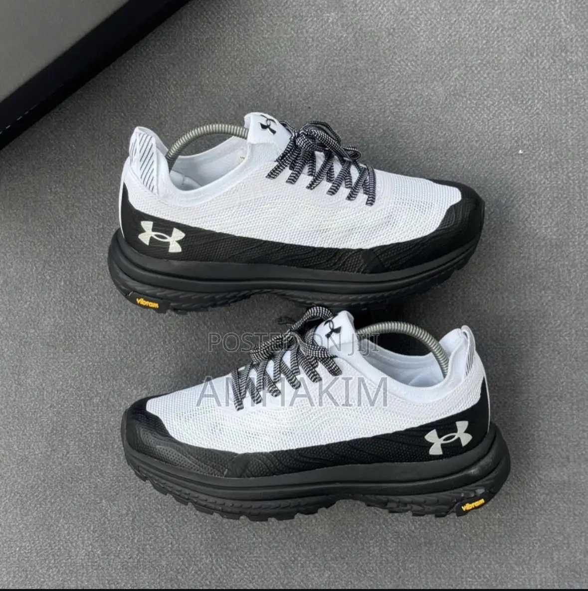 New Genuine Under Armour Vibram Trail Sneakers in Stock