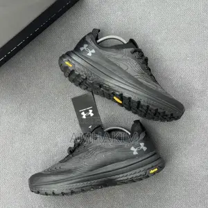 New Genuine Under Armour Vibram Trail Sneakers in Stock