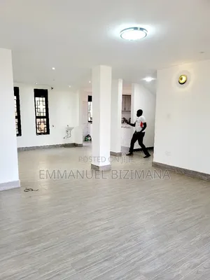 Furnished 5bdrm House in Bwerenga, Central Division for sale