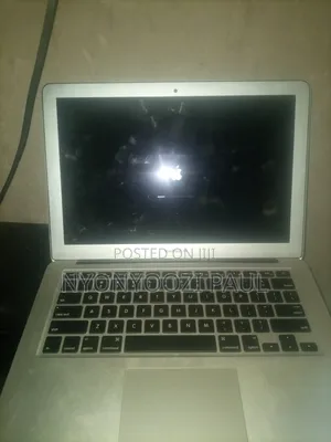 Laptop Apple MacBook 2017 8GB Intel Core i7 HDD 512GB