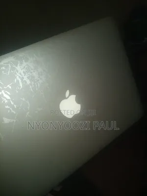 Laptop Apple MacBook 2017 8GB Intel Core i7 HDD 512GB