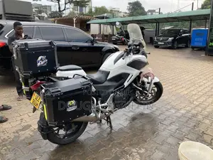 Honda NC700X 2017 White