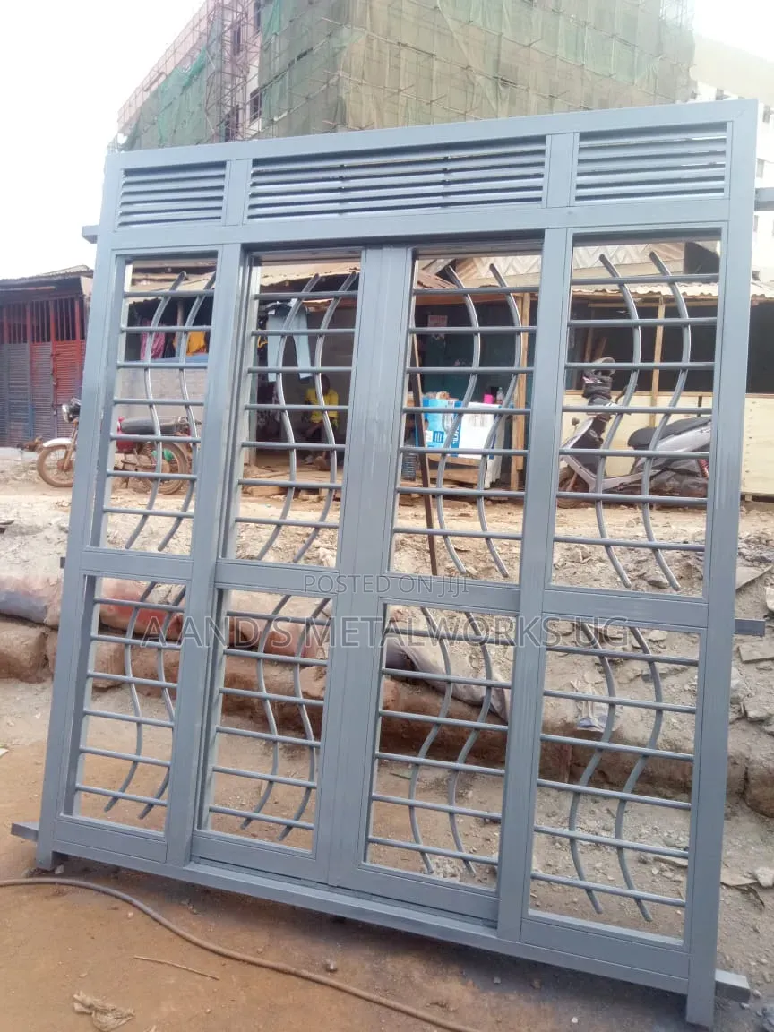 Sliding Door