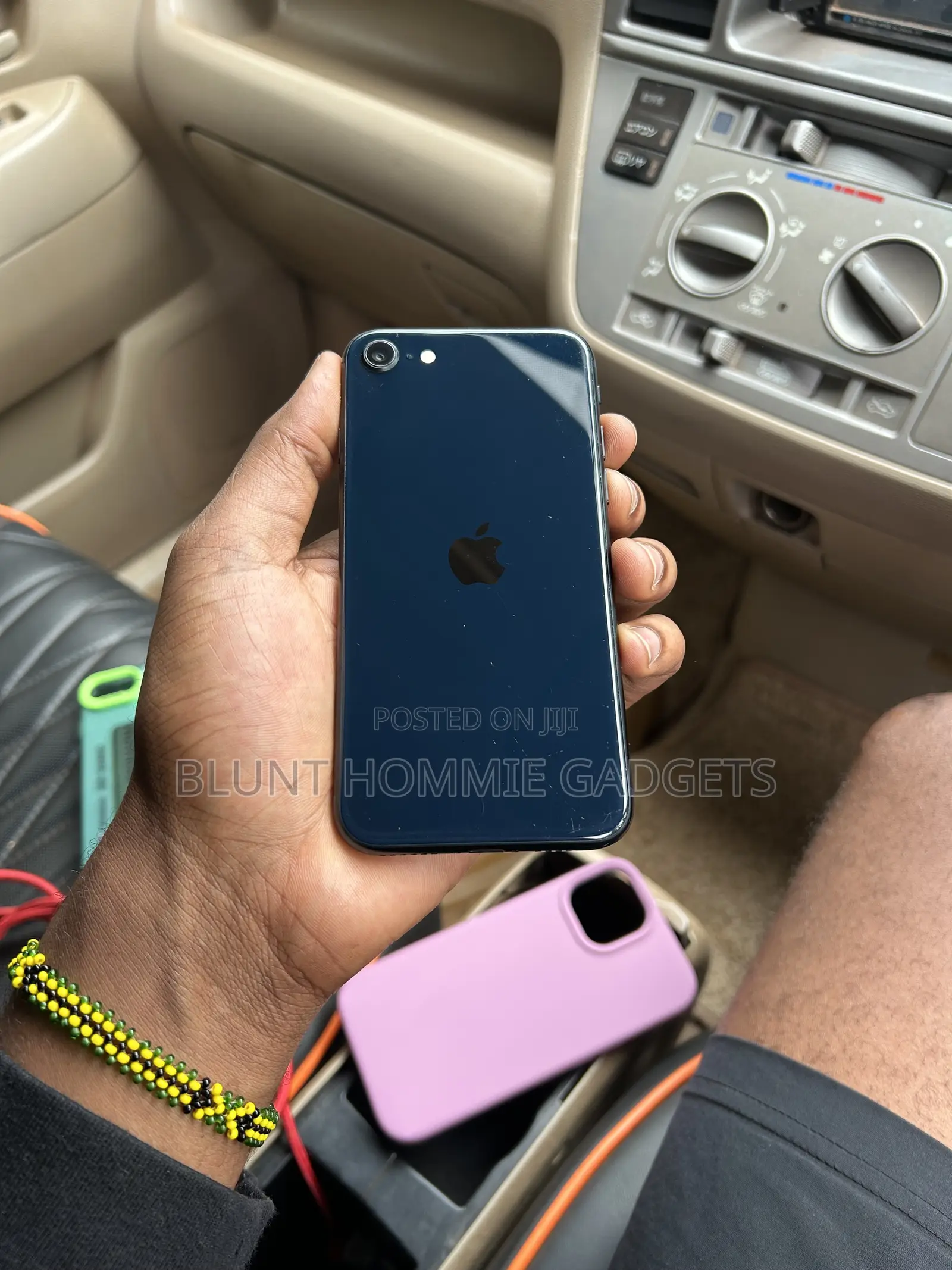 Apple iPhone SE (2022) 64 GB Blue