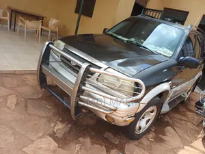 Suzuki Escudo 2005 Black