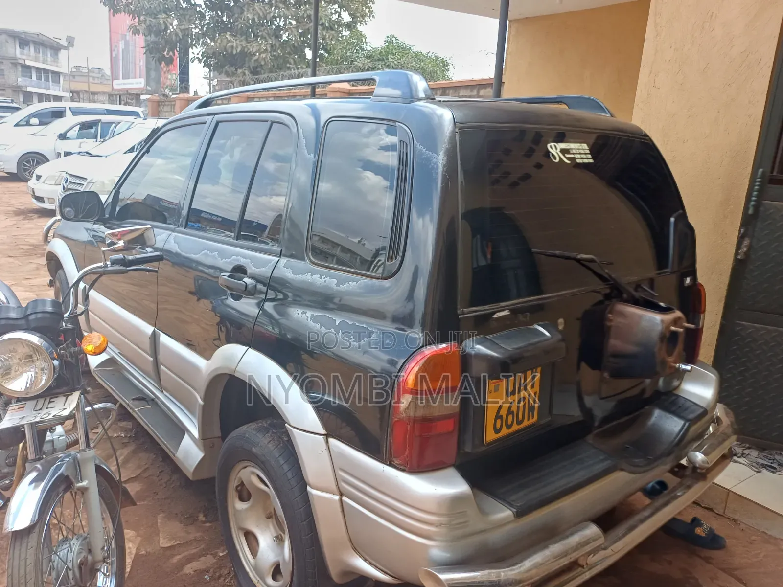 Suzuki Escudo 2005 Black