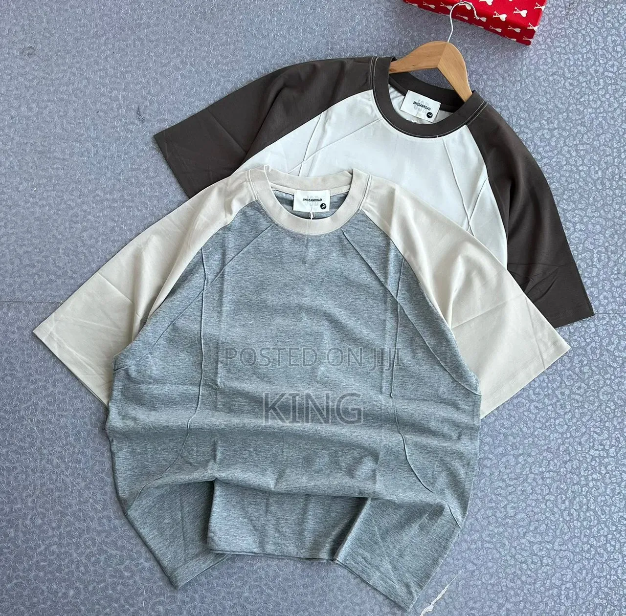 Crewneck Short-Sleeve Graphics T-Shirts