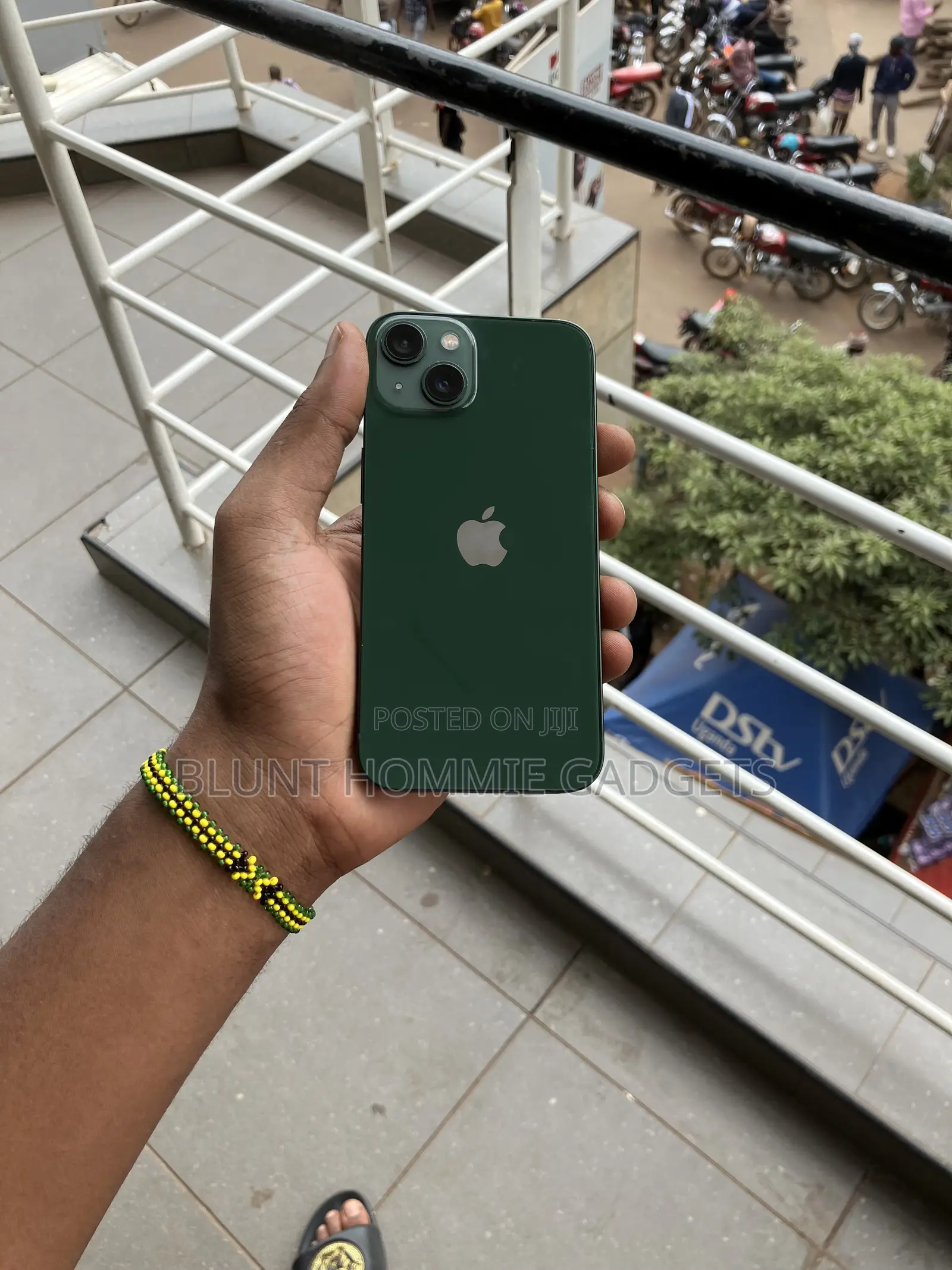 Apple iPhone 13 128 GB Green
