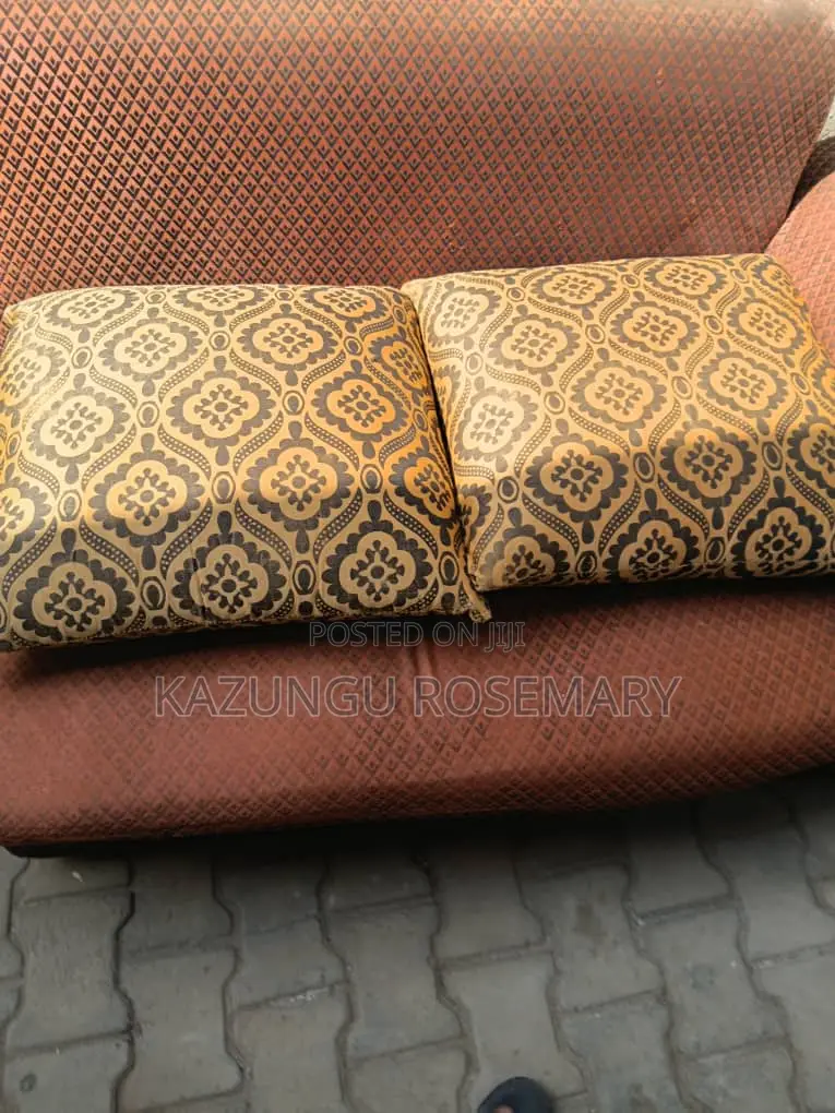 I Want to Sell Off My Used Chair