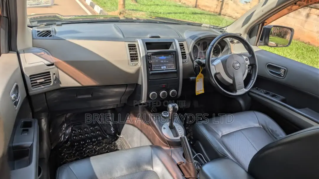Nissan X-Trail 2010 Matt Black