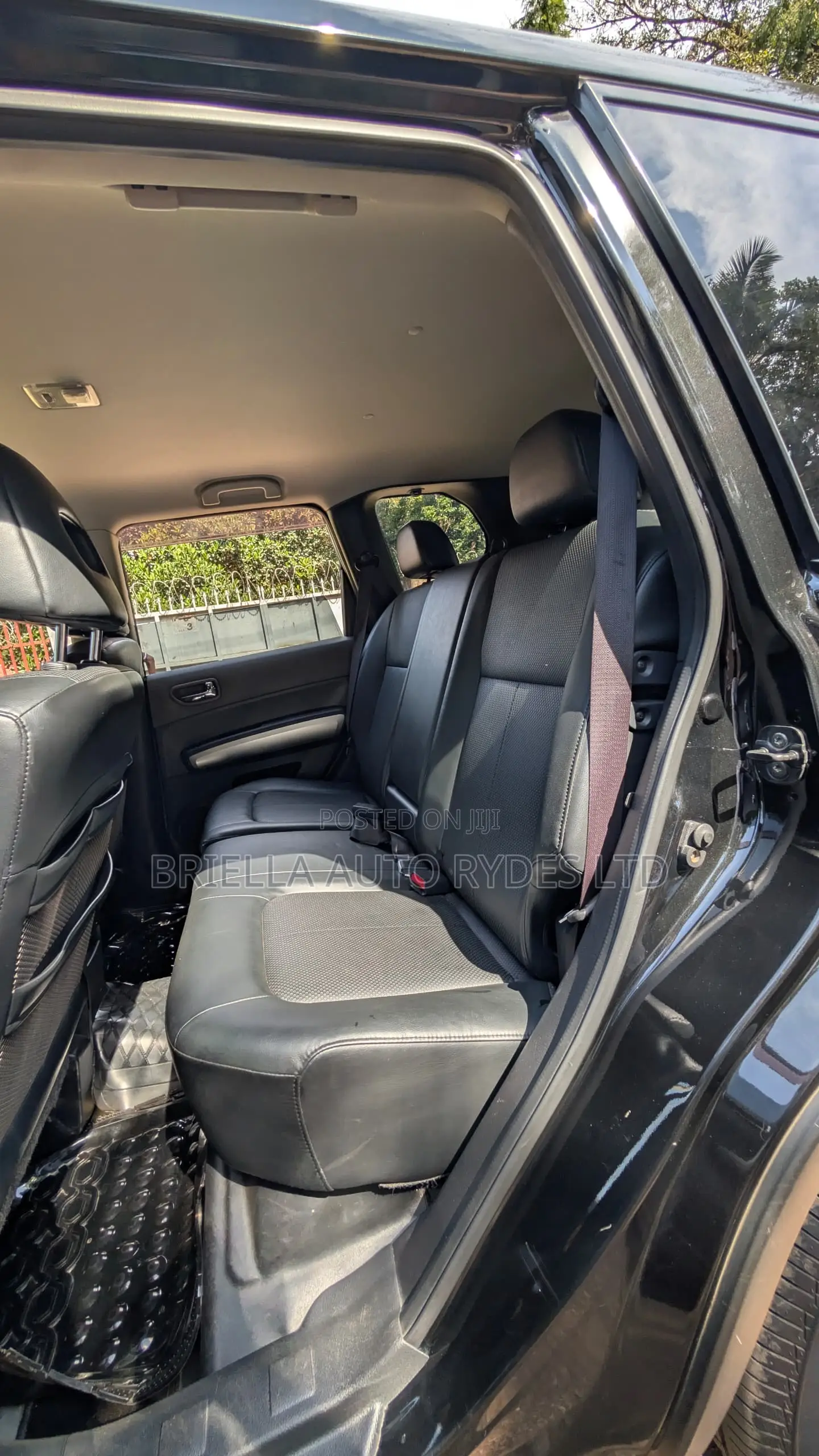 Nissan X-Trail 2010 Matt Black
