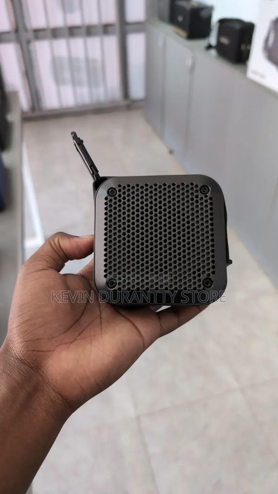BMTL Bro 1970 Portable Speaker