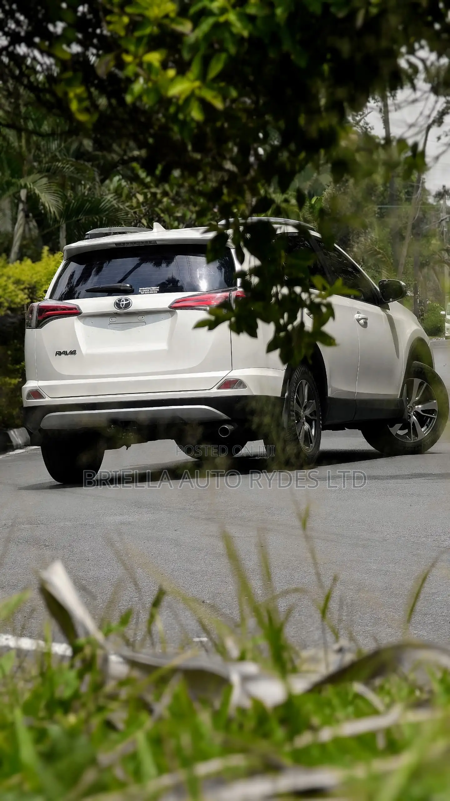 Toyota RAV4 2016 Off white