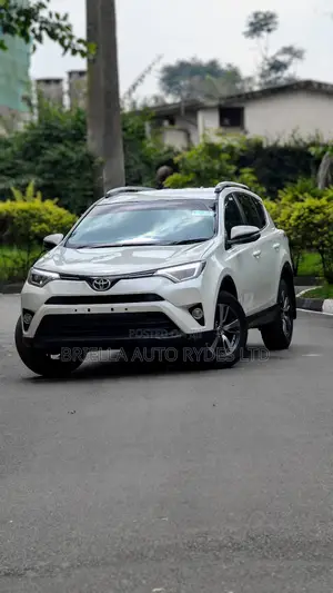 Toyota RAV4 2016 Off white
