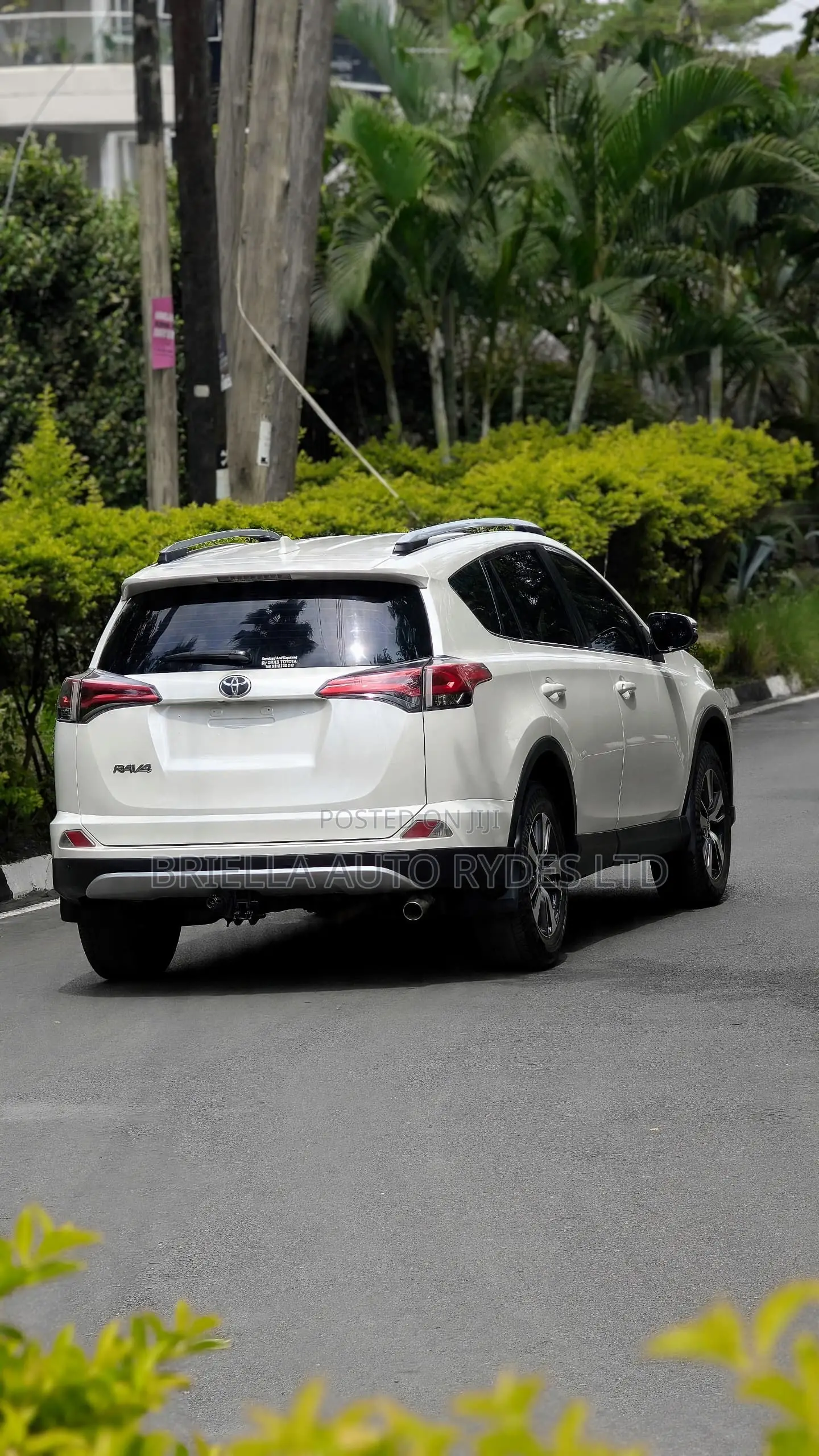 Toyota RAV4 2016 Off white