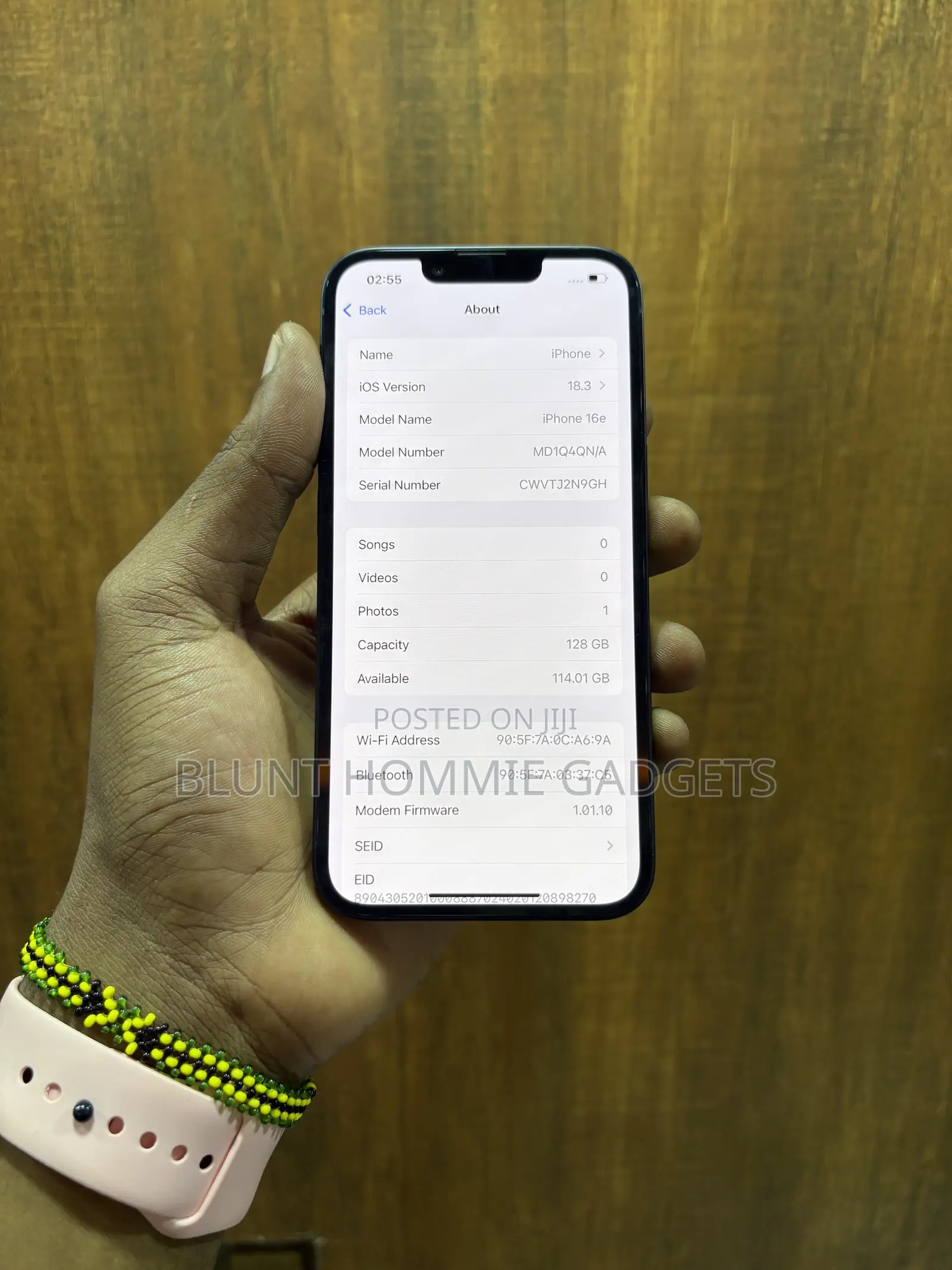 Apple iPhone 16e 128 GB Black