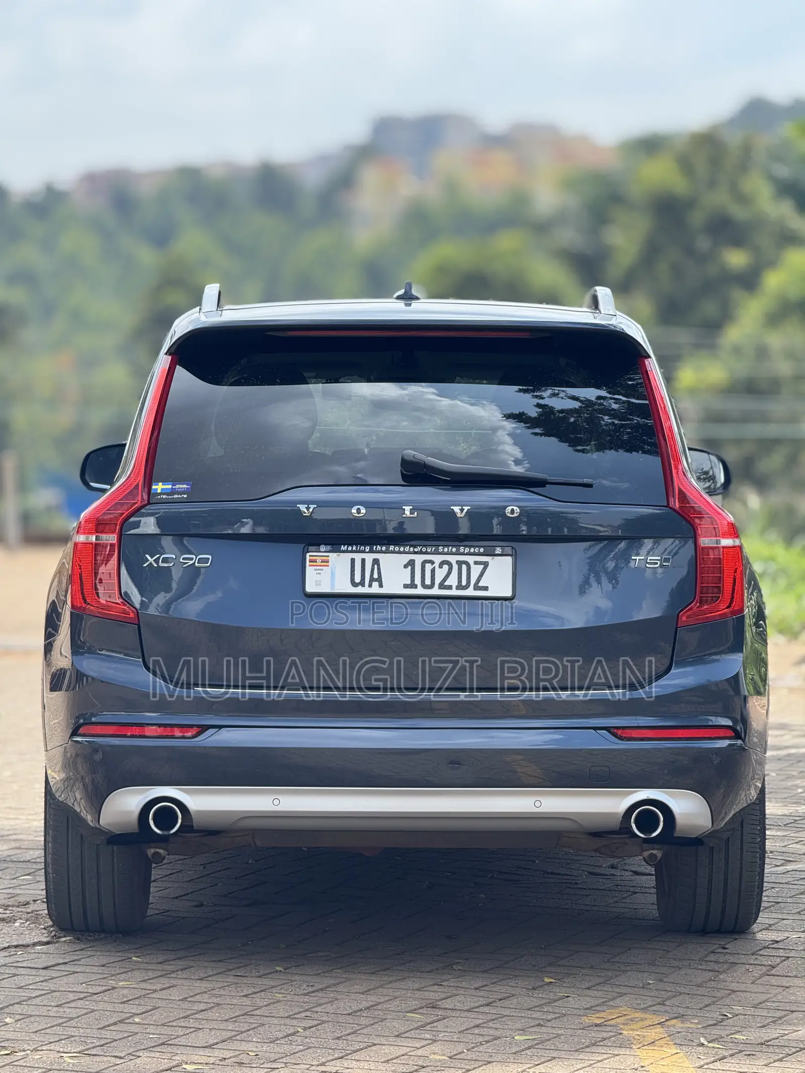 Volvo XC90 T5 Momentum AWD 2018 Blue