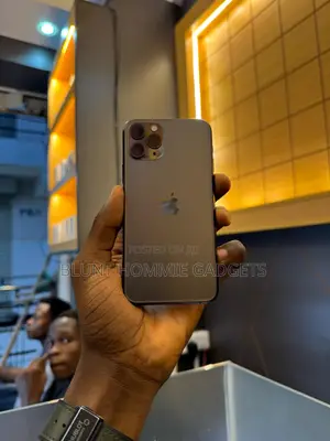 Apple iPhone 11 Pro 256 GB Green