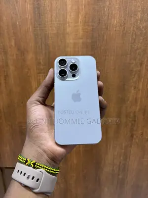 Apple iPhone 15 Pro 256 GB