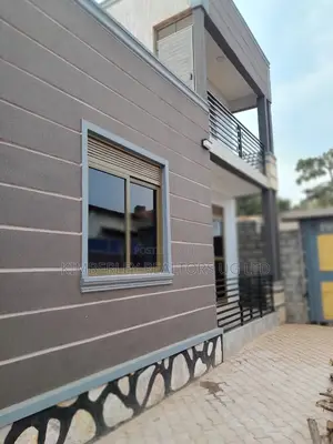 4bdrm House in Division A for sale