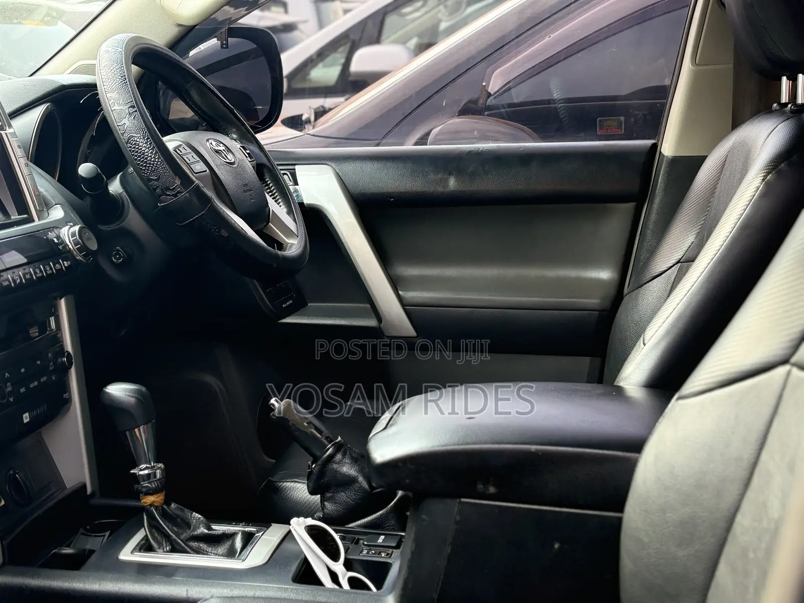 Toyota Land Cruiser Prado 2.8 D-4D 2015 Black