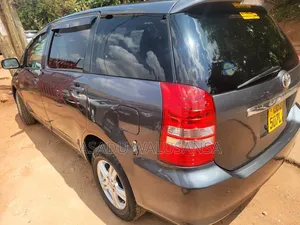 Toyota Wish 2009 Gray