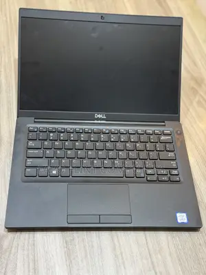 Laptop Dell Latitude 7390 8GB Intel Core i5 SSD 256GB