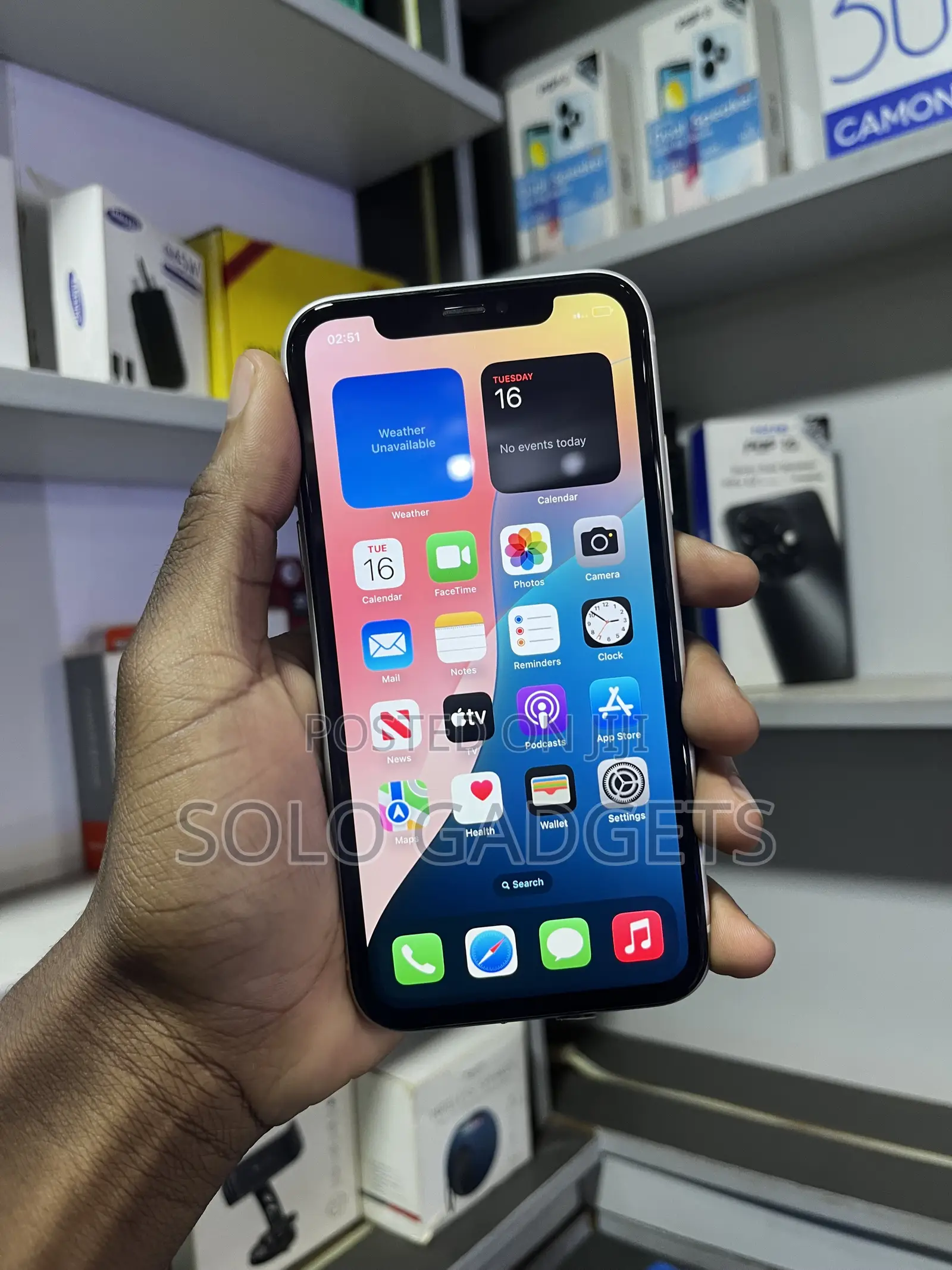 Apple iPhone XR 64 GB White