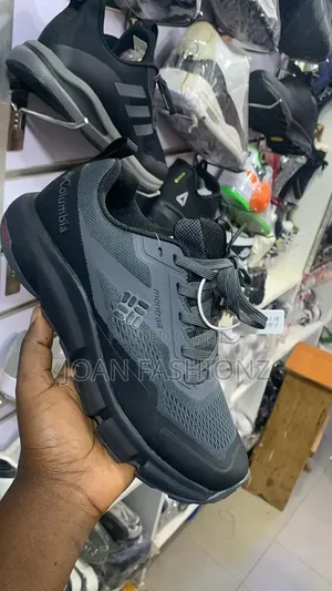 Montrail Light Sneakers _Gray\Black