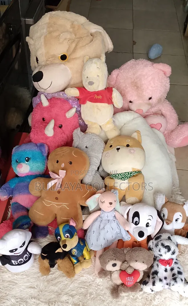 Uk Used Large Beige Plush Labrador Stuffed Dog Toy.