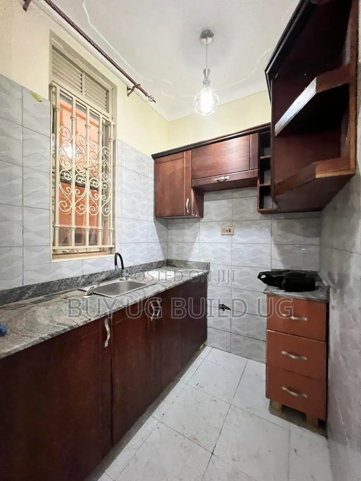 2bdrm Apartment in Kyaliwajala Town, Central Division for rent