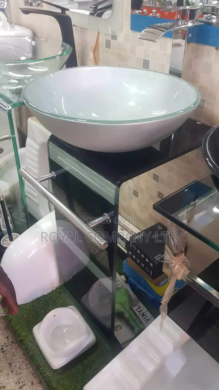 Hand Wash Sink Golden Glass