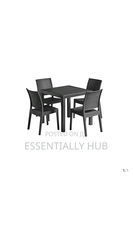 Modern Classic Unique Dinning in Black