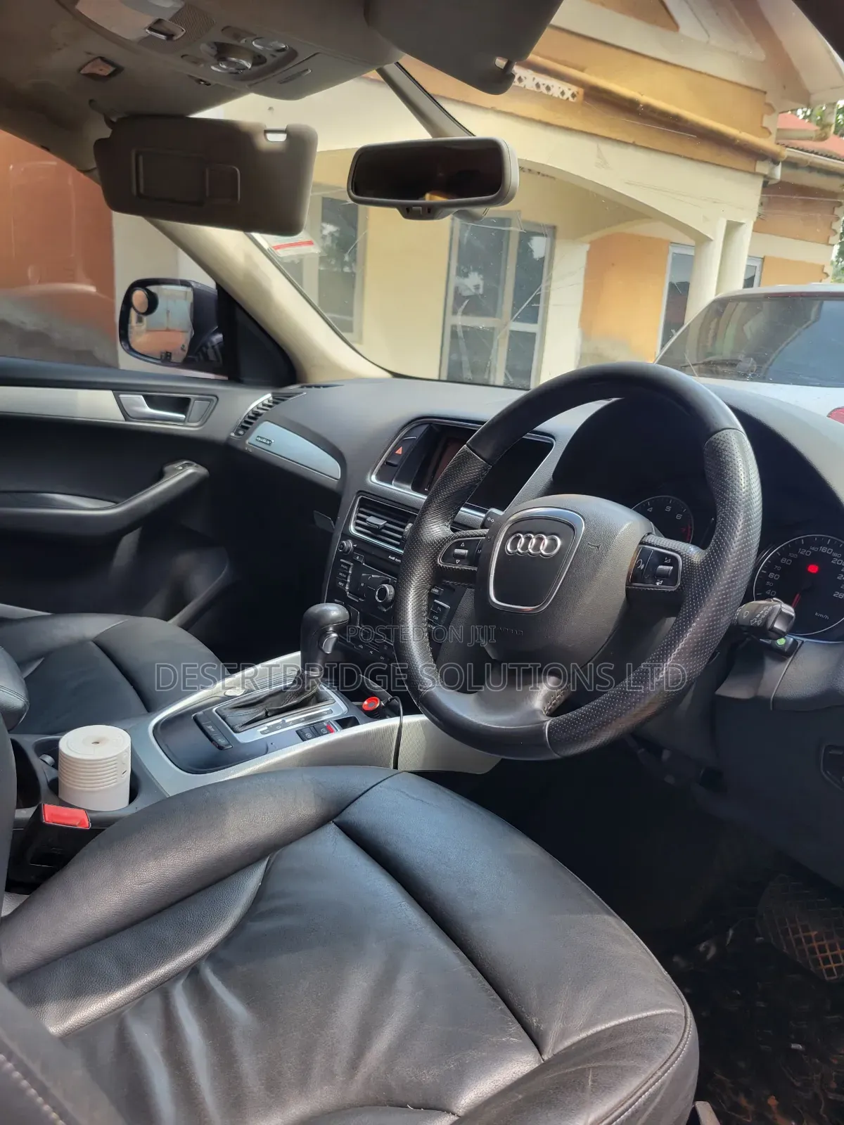 Audi Q5 2011 Purple